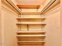 438 Laurel Street, Reno, NV 89512