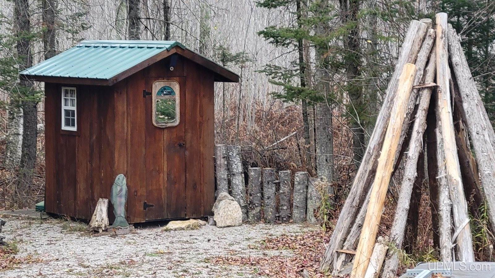 16947 US-2 Highway, Cooks, MI 49817