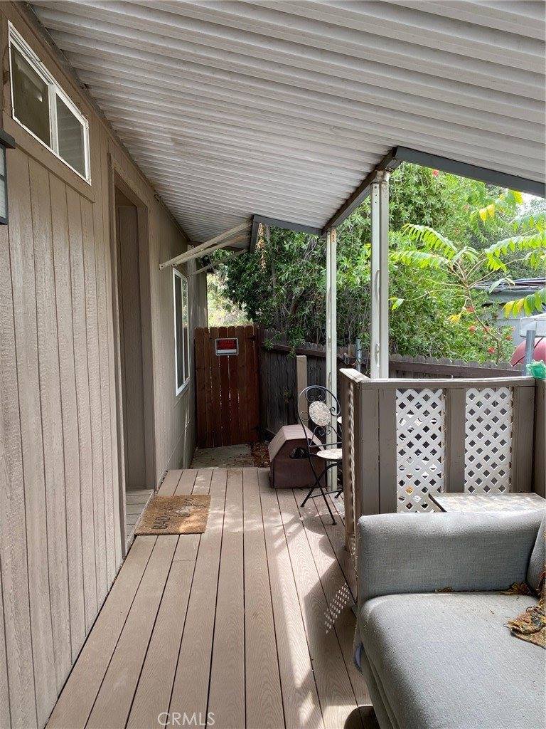 23500 The Old, Newhall, CA 91321