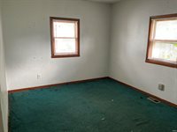 2500 N Oakwood Avenue, Muncie, IN 47304