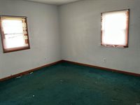 2500 N Oakwood Avenue, Muncie, IN 47304