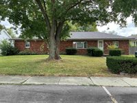 2500 N Oakwood Avenue, Muncie, IN 47304