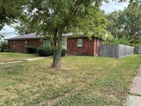 2500 N Oakwood Avenue, Muncie, IN 47304