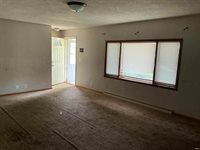 2500 N Oakwood Avenue, Muncie, IN 47304