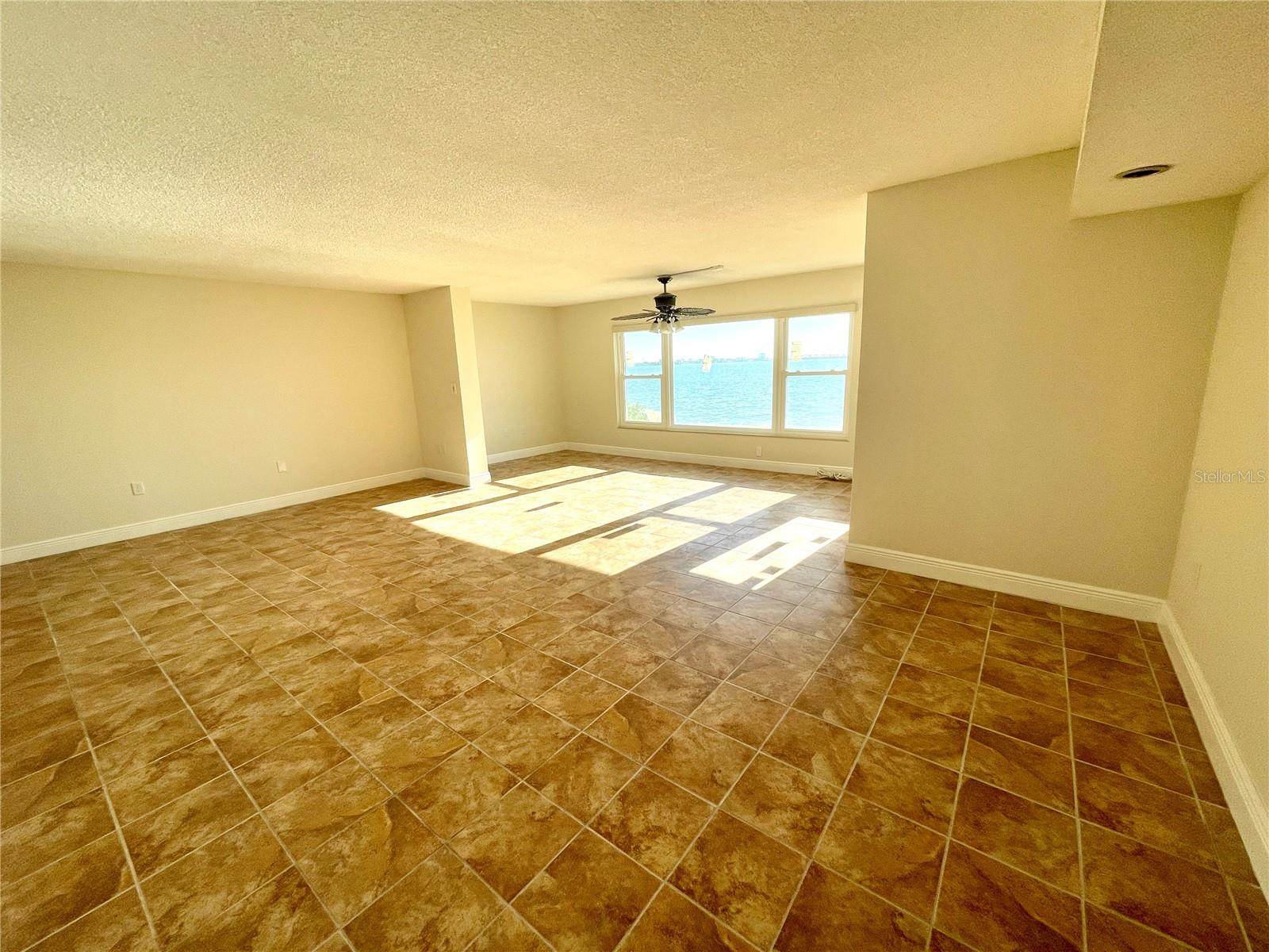 5980 Shore Boulevard South, #111, Gulfport, FL 33707