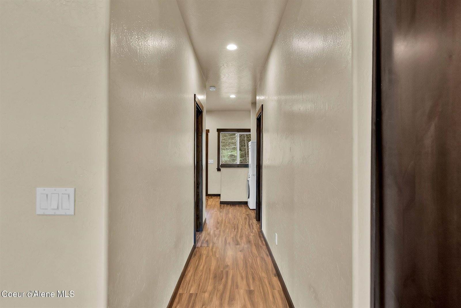 42 Seneacquoteen Dr, Priest River, ID 83856