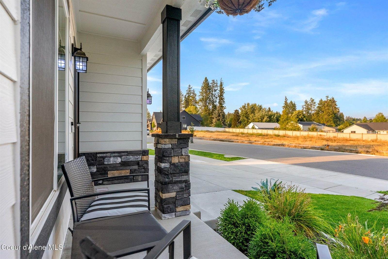 10589 North Crimson Dr., Hayden, ID 83835