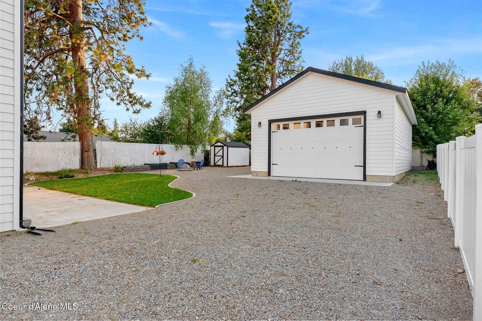 10589 North Crimson Dr., Hayden, ID 83835