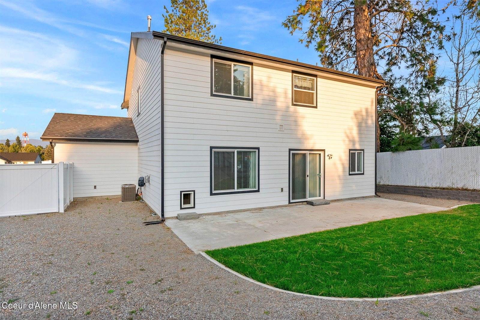 10589 North Crimson Dr., Hayden, ID 83835