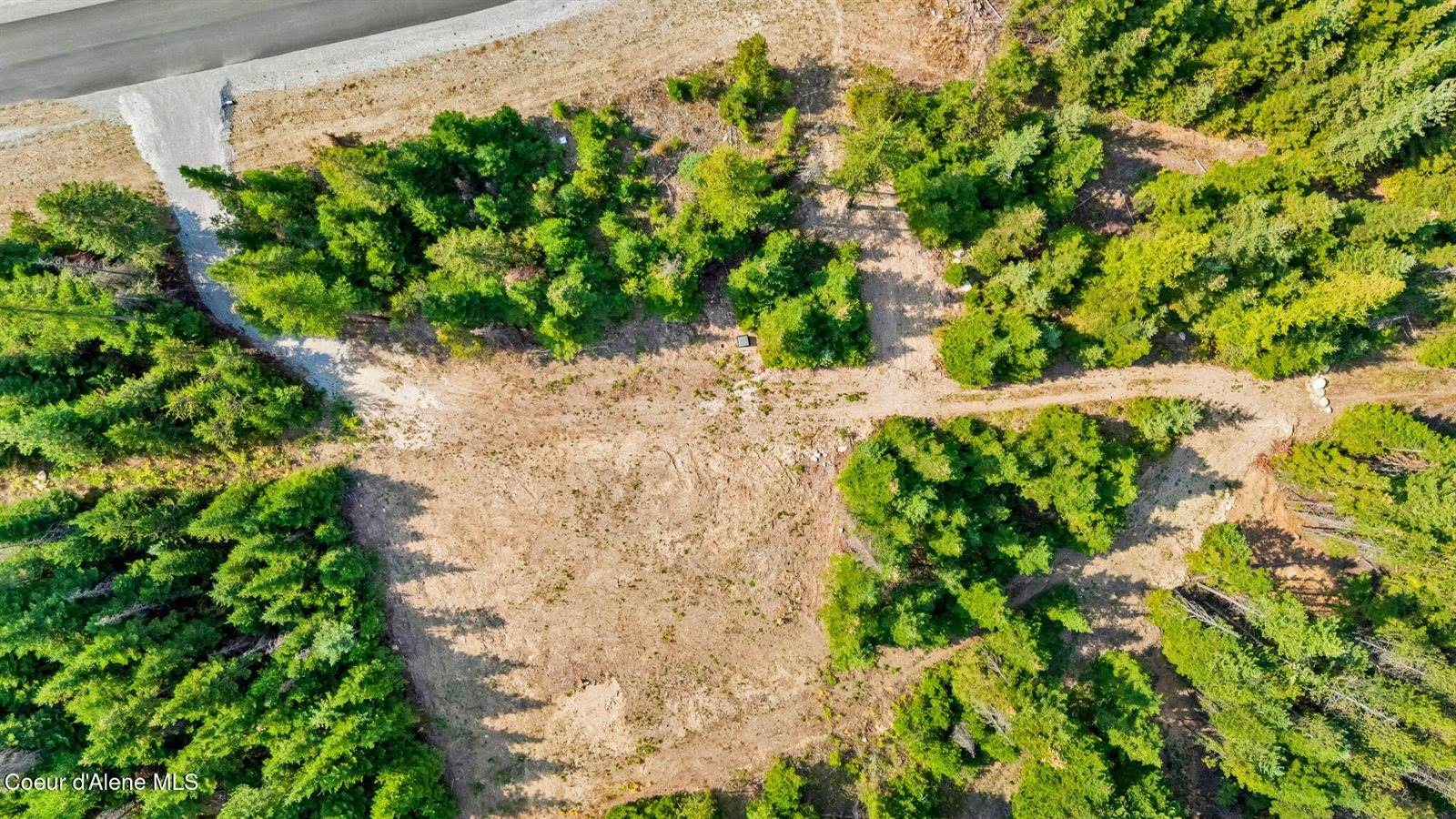 L13B1 Leonard Loop, Athol, ID 83801