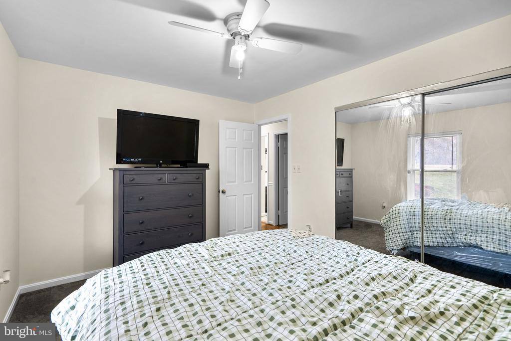 8261 Frances Lane, Owings, MD 20736