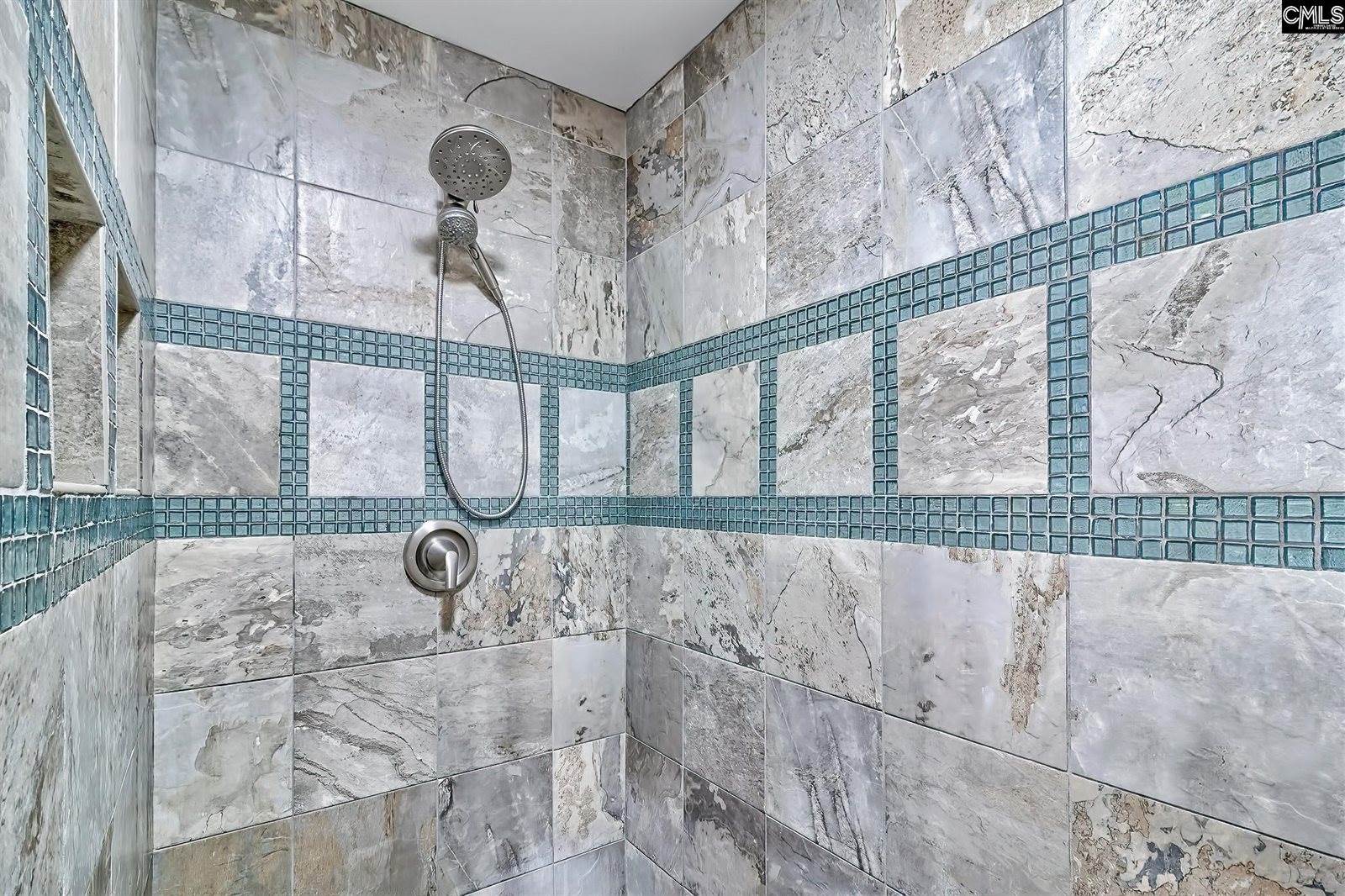 129 Forest Bickley, Chapin, SC 29036