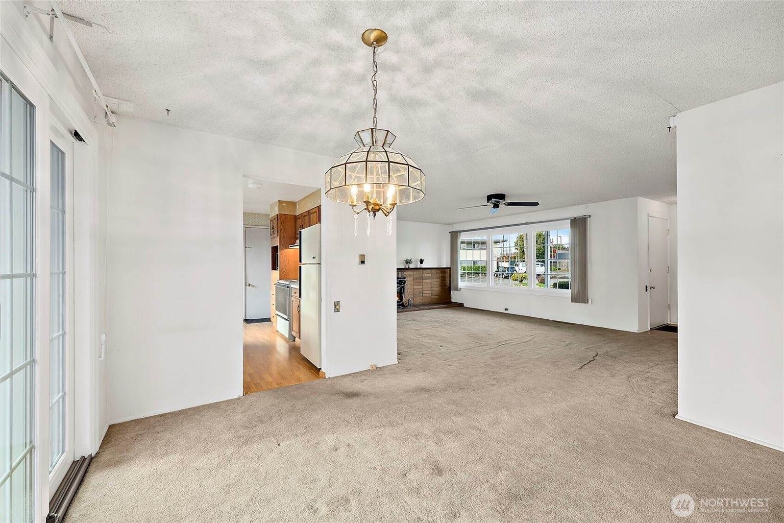 8114 Fairway Drive SW, Lakewood, WA 98498