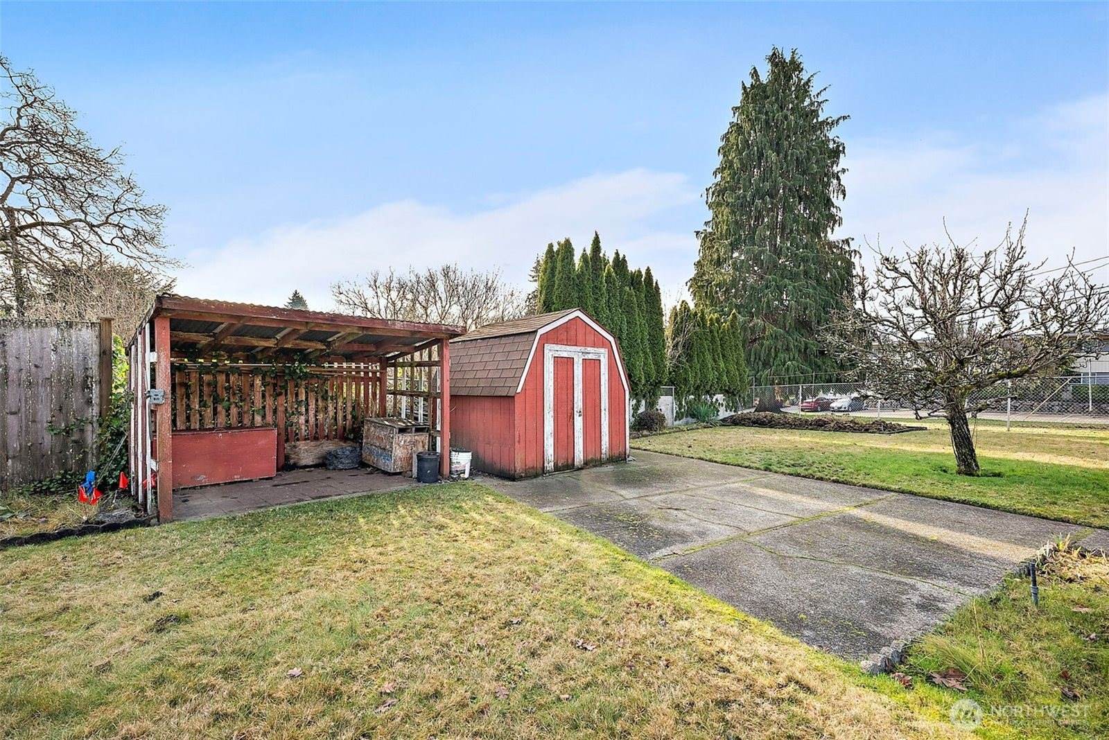 8114 Fairway Drive SW, Lakewood, WA 98498