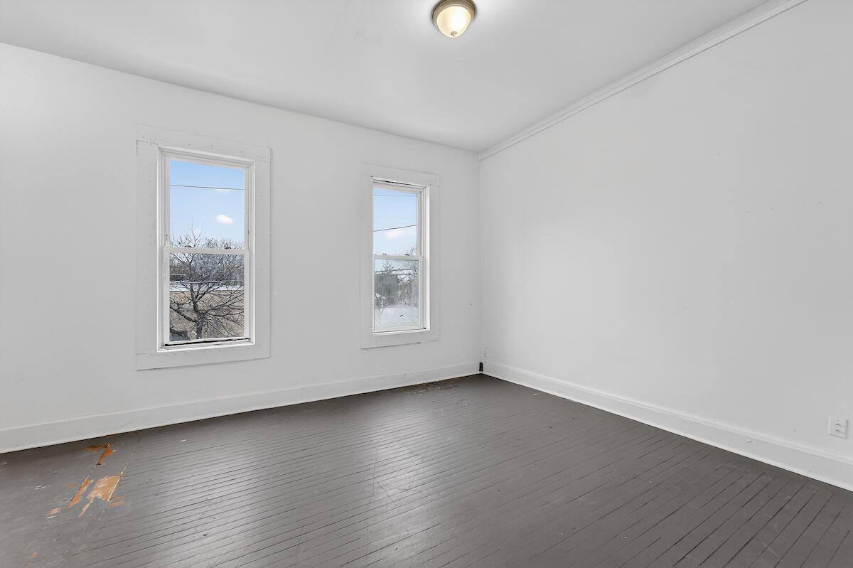 1227 West Juneau Ave, Milwaukee, WI 53233