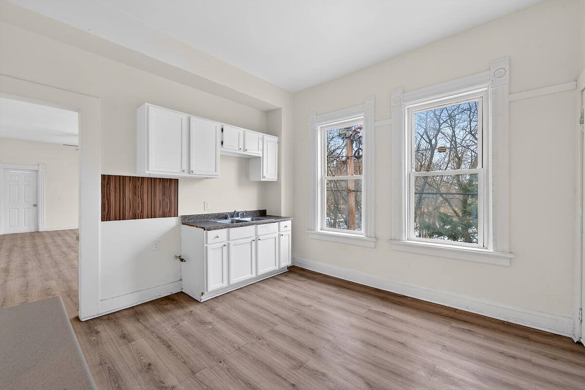 1227 West Juneau Ave, Milwaukee, WI 53233