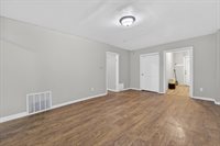 1227 West Juneau Ave, Milwaukee, WI 53233
