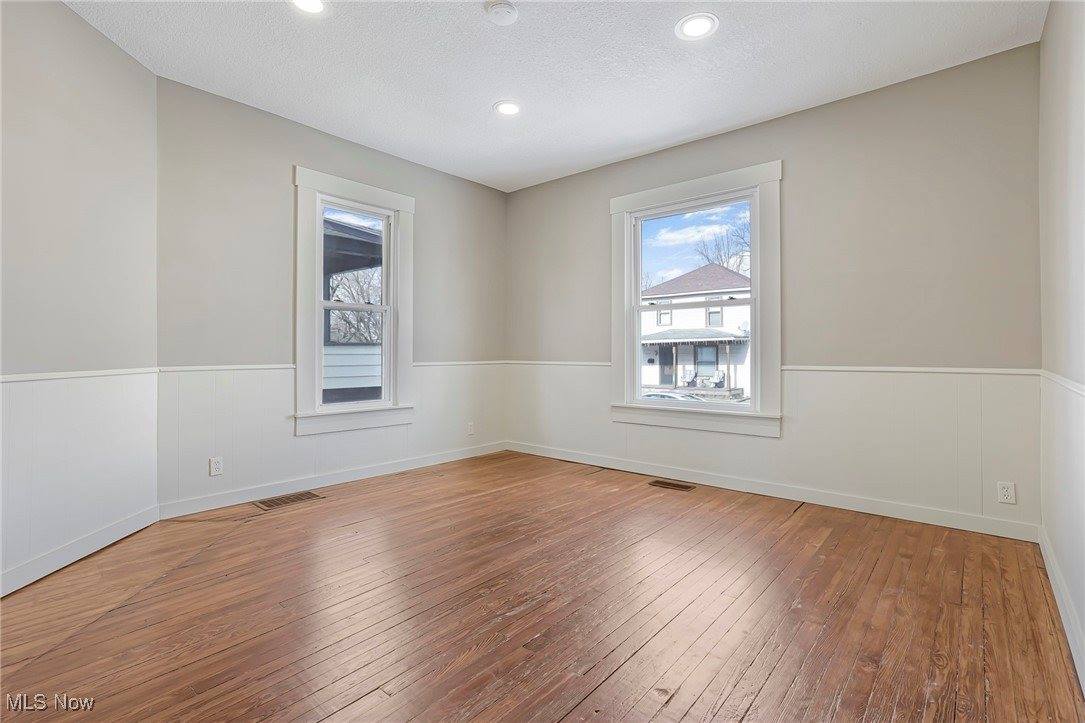 532 Orchard Avenue, Cambridge, OH 43725