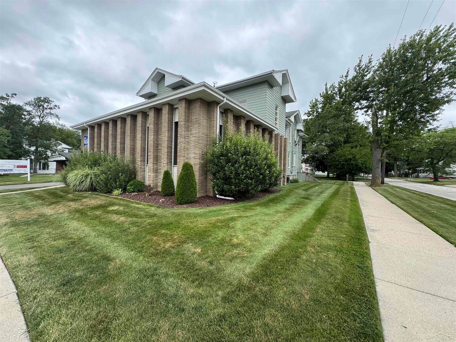 827 N Michigan Avenue, Saginaw, MI 48602