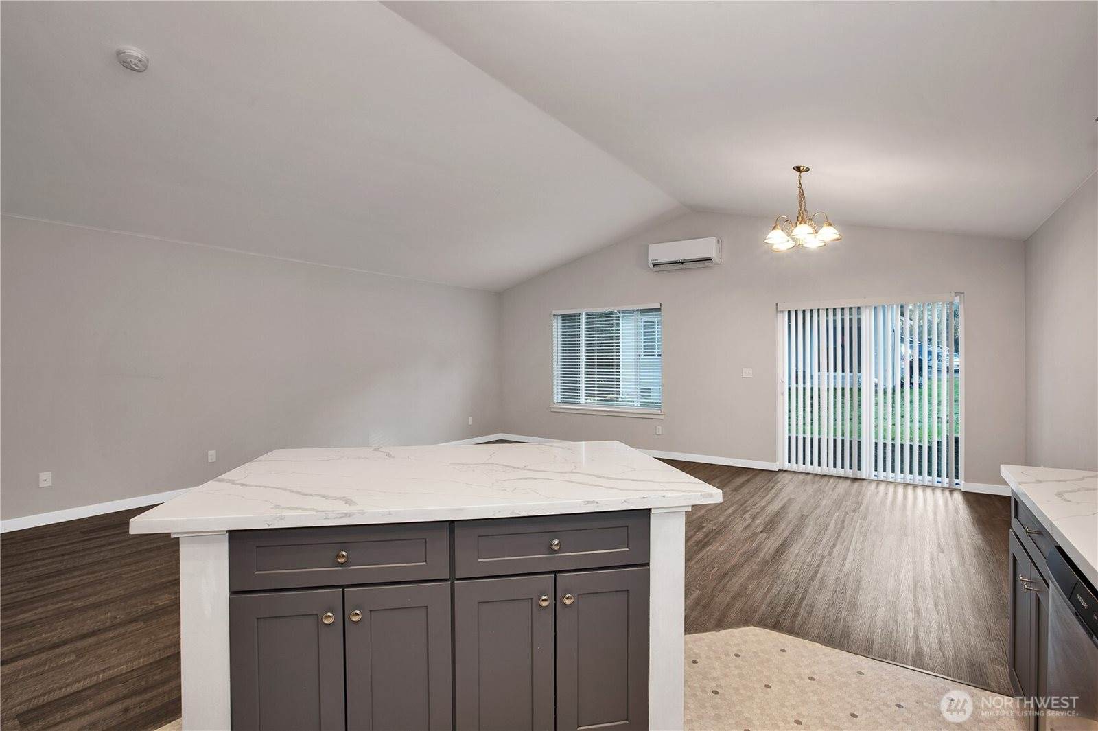 17643 Loop Lane SE, Yelm, WA 98597