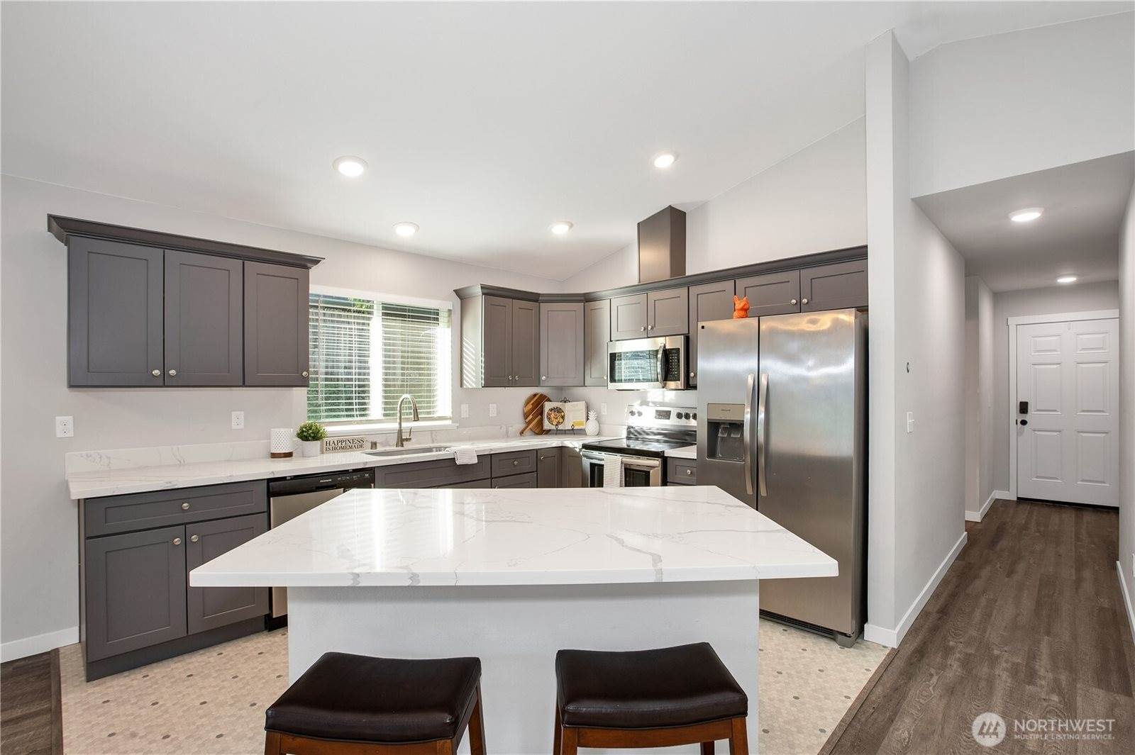 17643 Loop Lane SE, Yelm, WA 98597