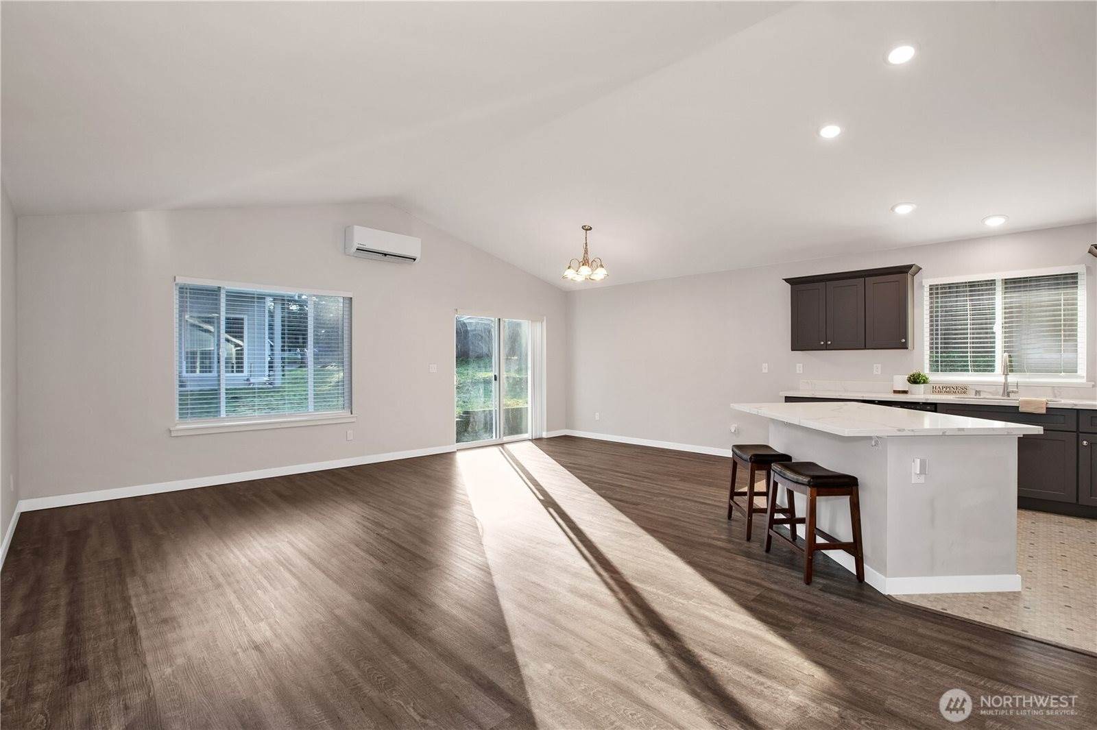 17643 Loop Lane SE, Yelm, WA 98597