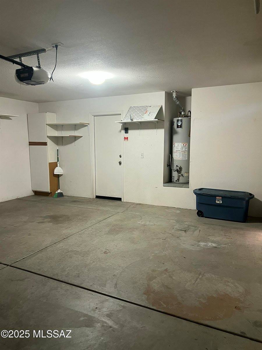 6592 West Wenden Way, Tucson, AZ 85743