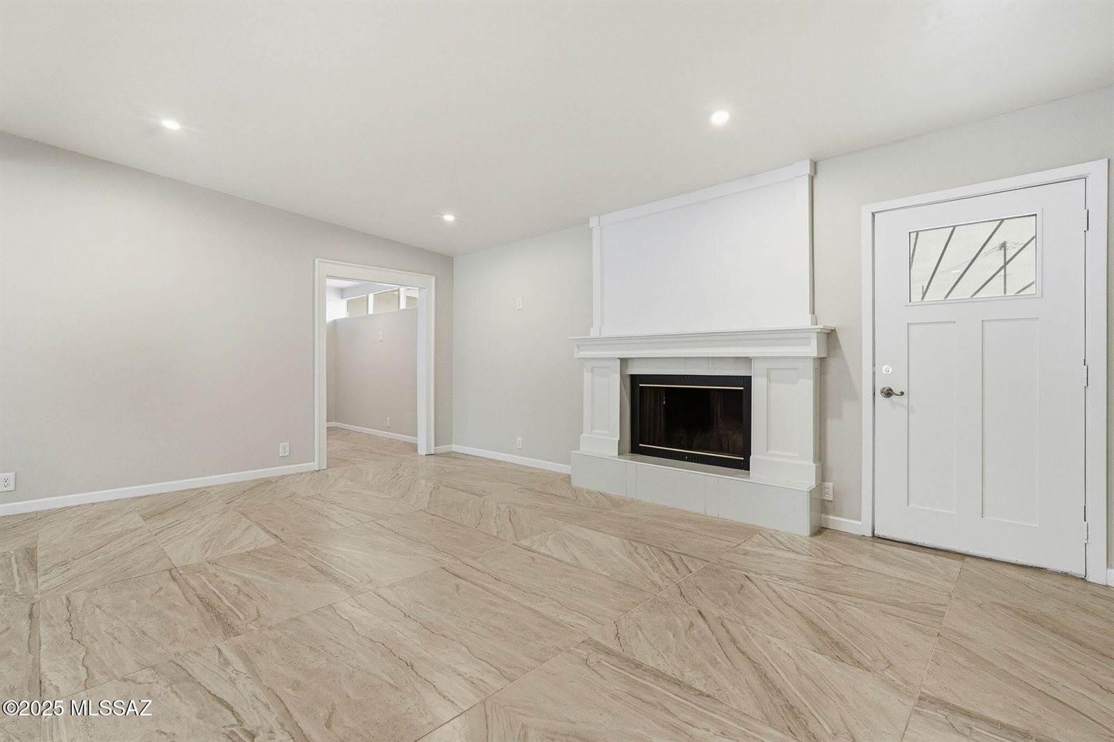 7061 East Edgemont Street, Tucson, AZ 85710