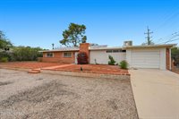 7061 East Edgemont Street, Tucson, AZ 85710