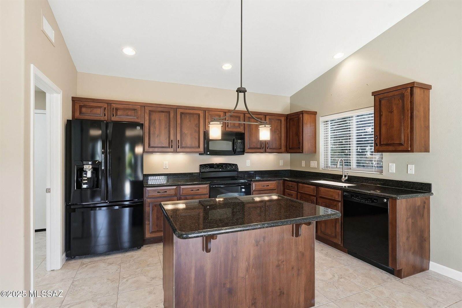 62865 East Silkwood Way, Saddlebrooke, AZ 85739