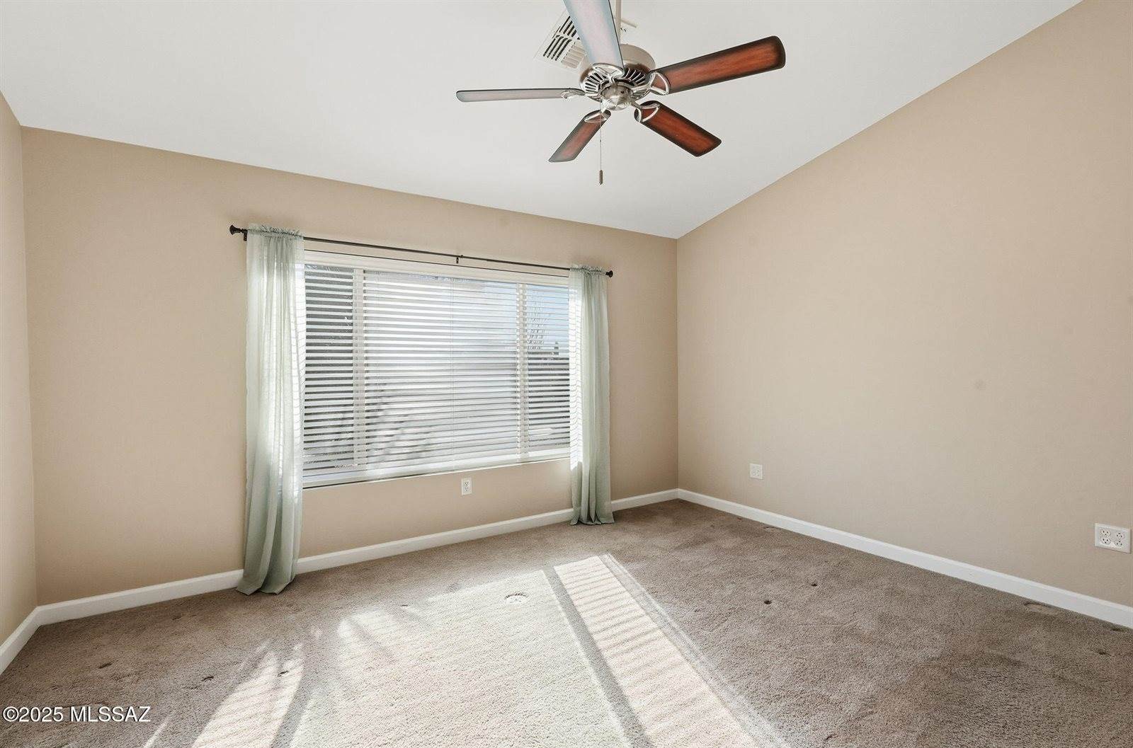 62865 East Silkwood Way, Saddlebrooke, AZ 85739