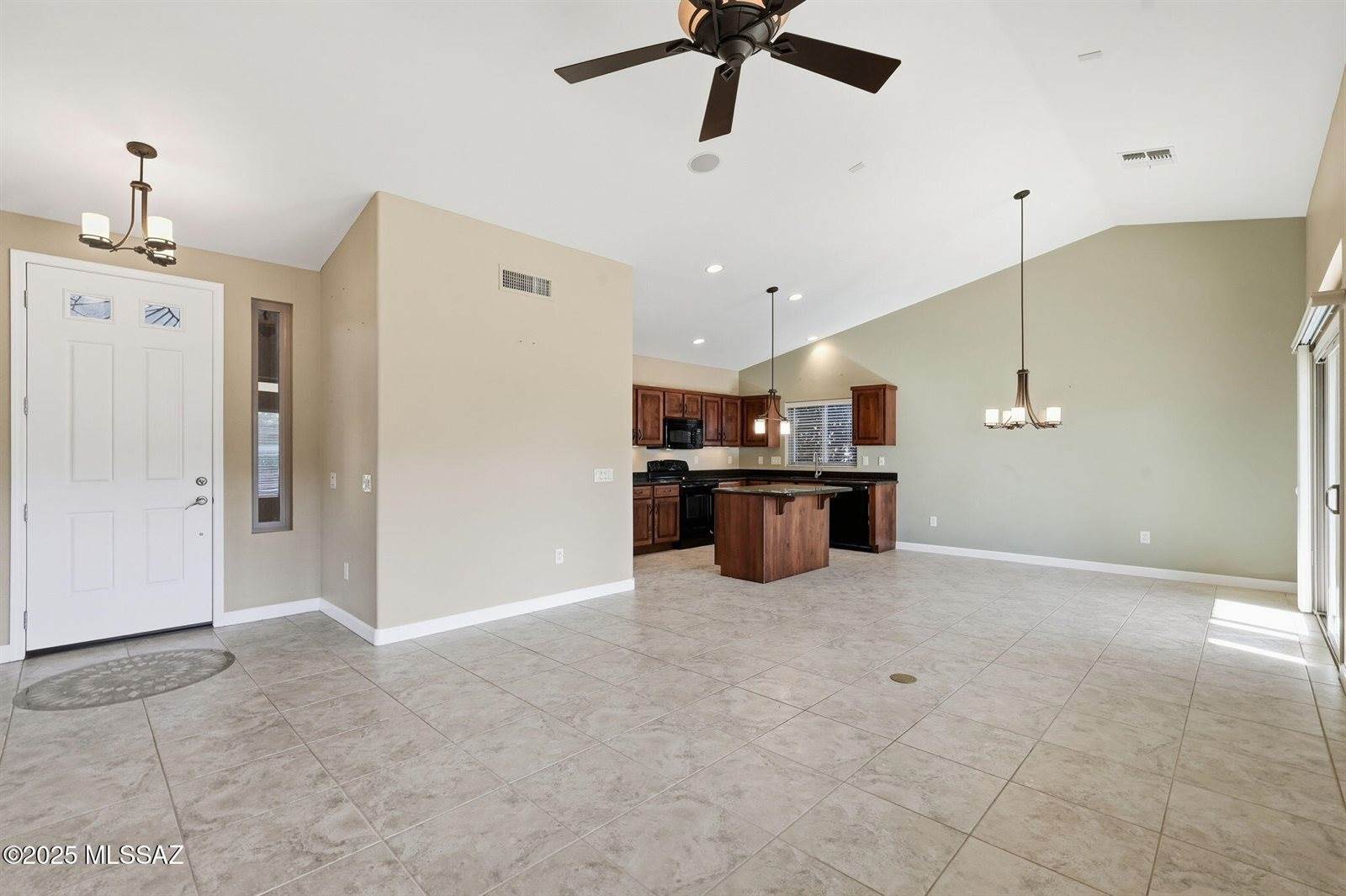 62865 East Silkwood Way, Saddlebrooke, AZ 85739