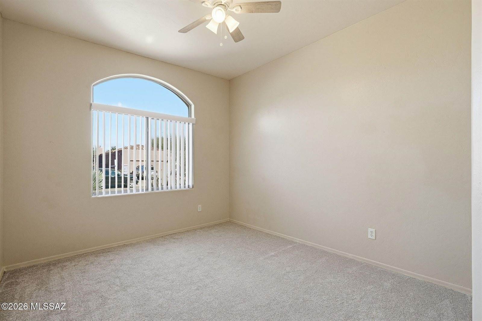 348 East Calle Criba, Green Valley, AZ 85614