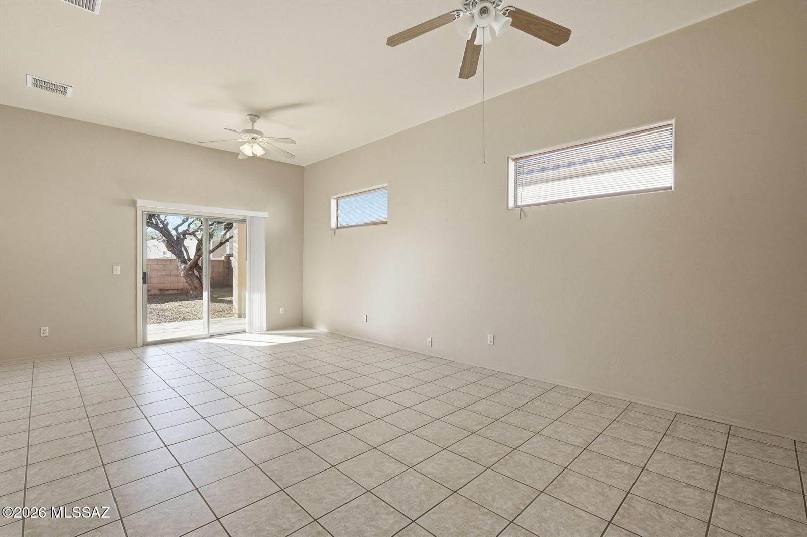 348 East Calle Criba, Green Valley, AZ 85614