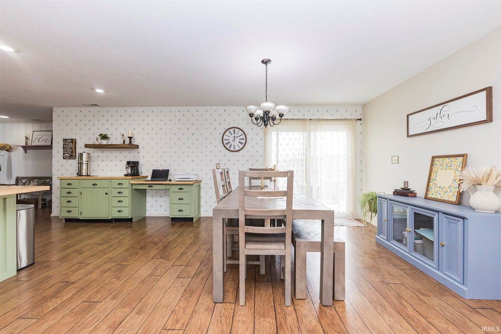 3800 W Moore Road, Muncie, IN 47304