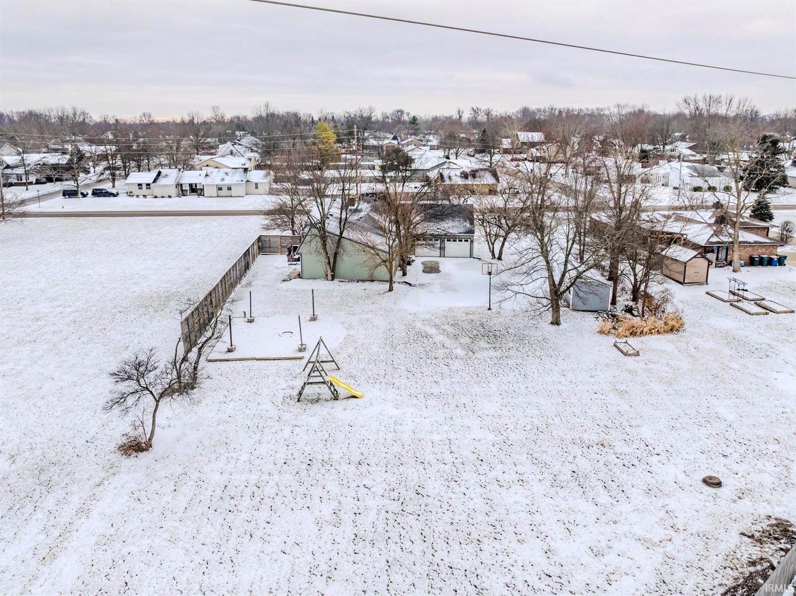 3800 W Moore Road, Muncie, IN 47304