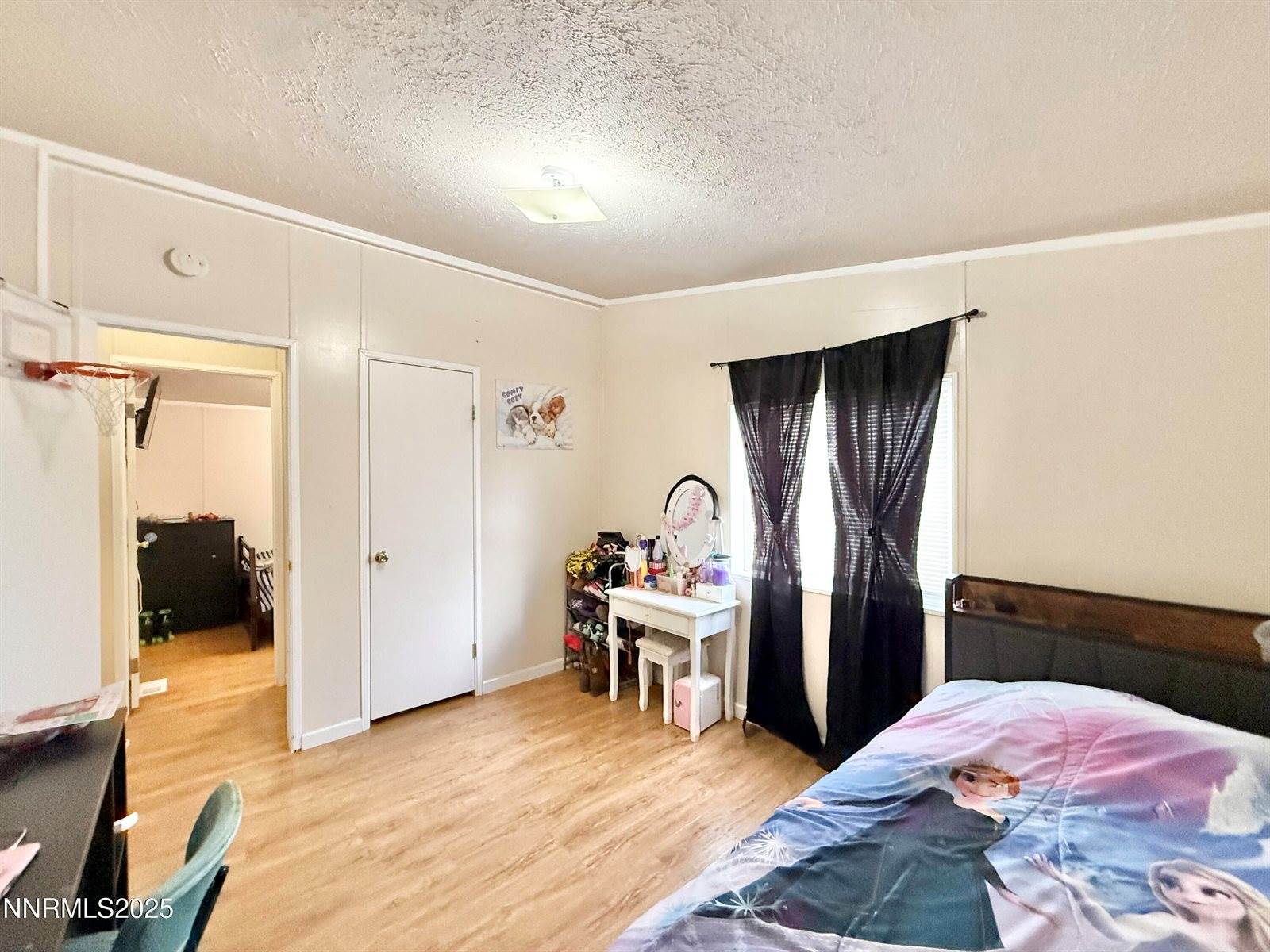 221 East Antelope Drive, Battle Mountain, NV 89820