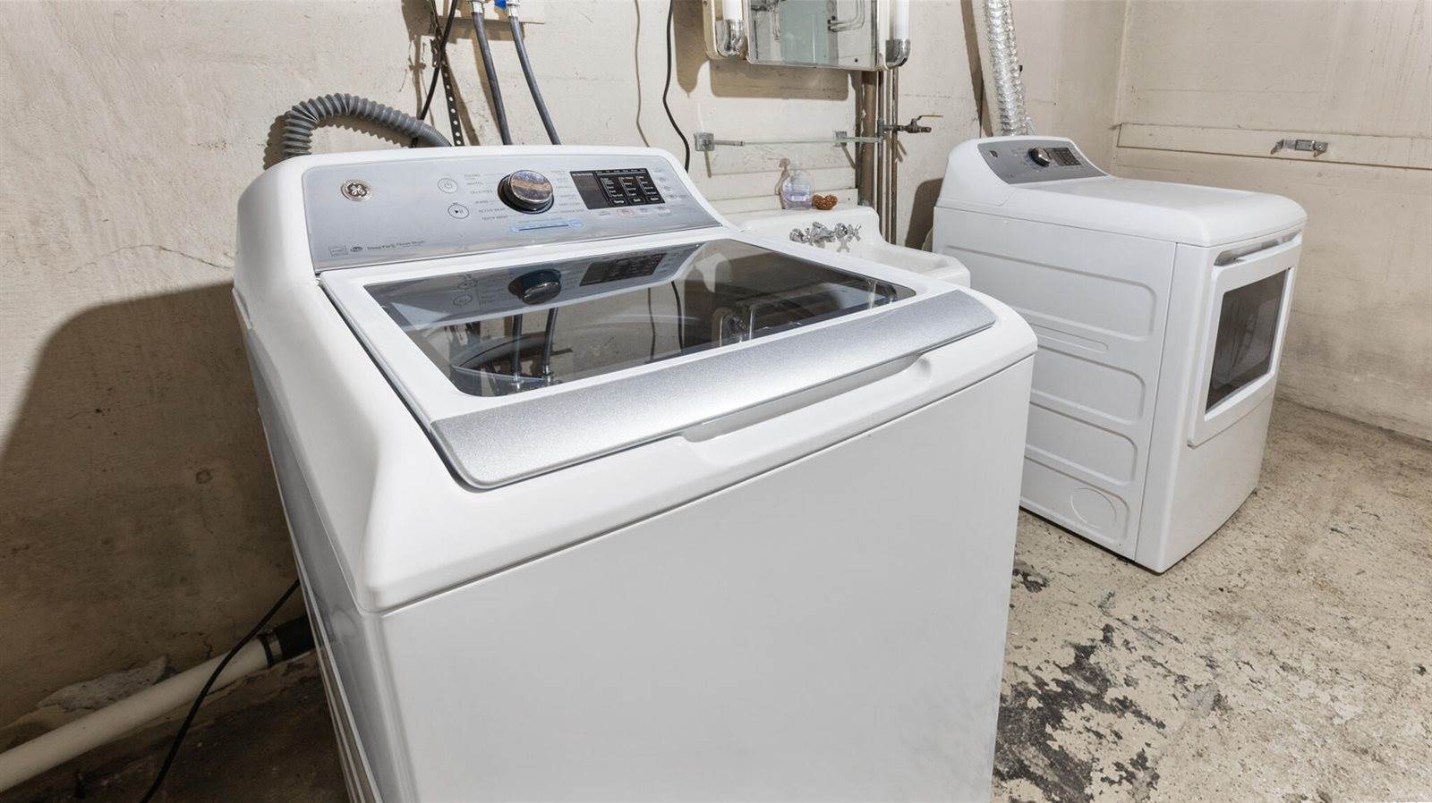 143 Fifteenth Street, Bangor, ME 04401