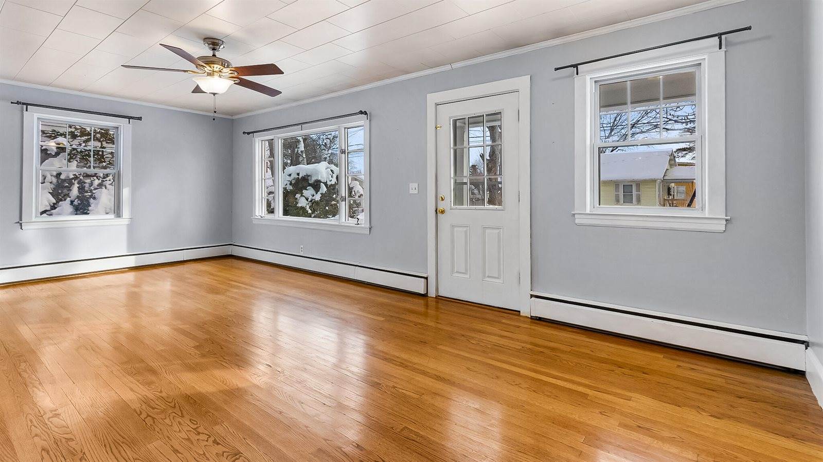 143 Fifteenth Street, Bangor, ME 04401