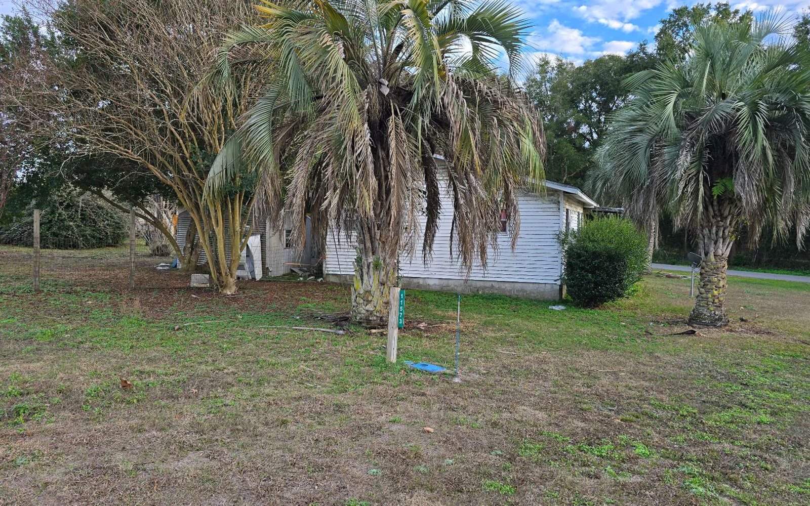 11573 Victor St, Brooker, FL 32622