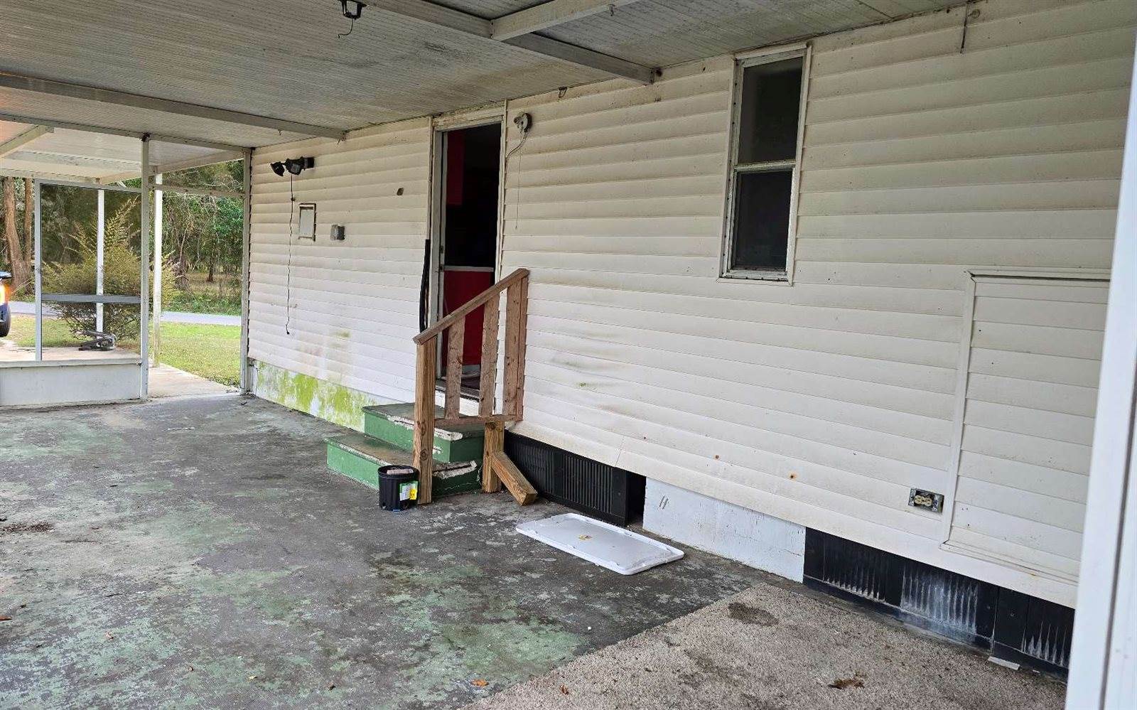 11573 Victor St, Brooker, FL 32622