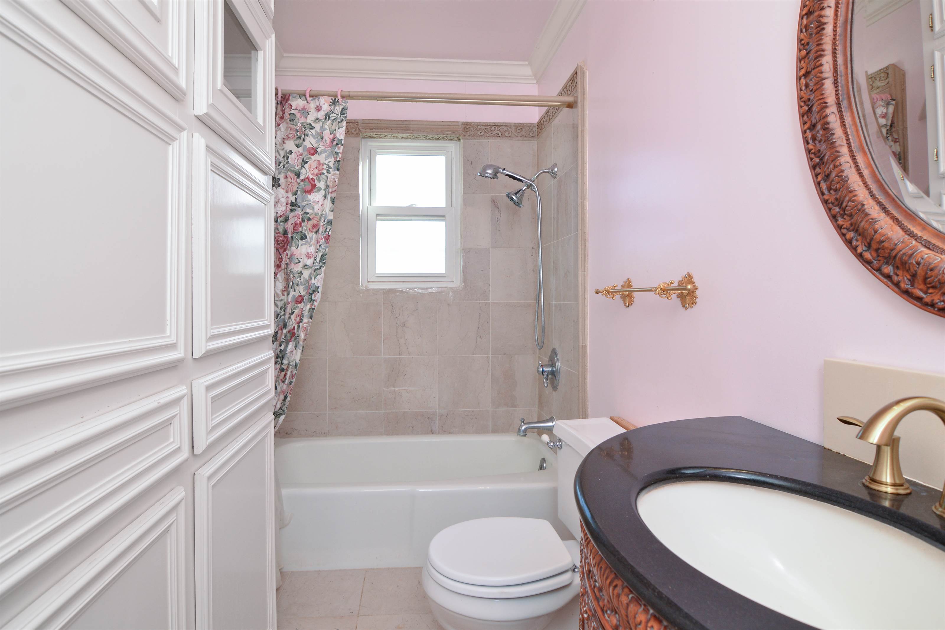 205 W 4th Street, Sundown, TX 79372