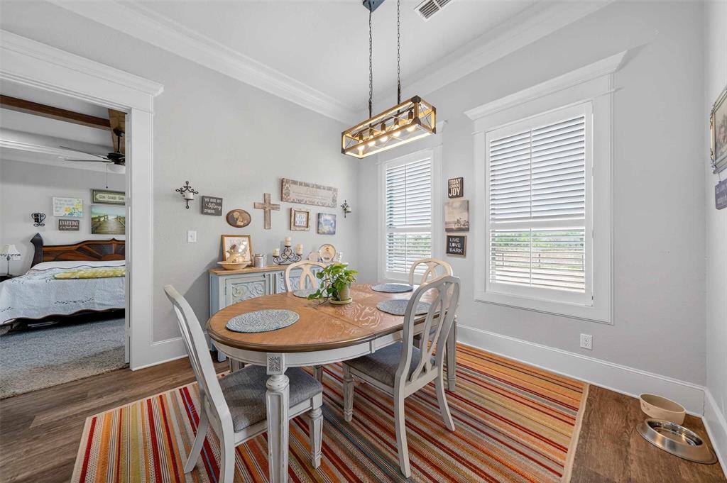 15802 County Road 472, Tyler, TX 75706