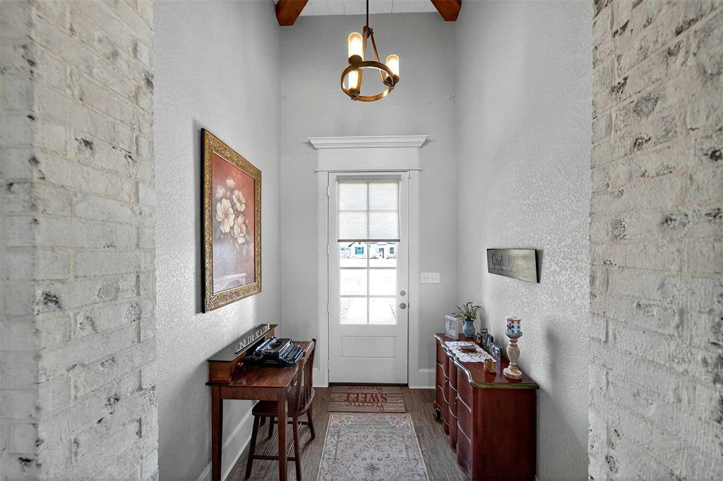 15802 County Road 472, Tyler, TX 75706