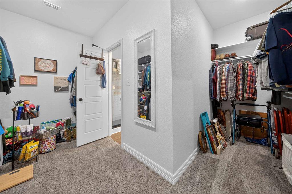 15802 County Road 472, Tyler, TX 75706