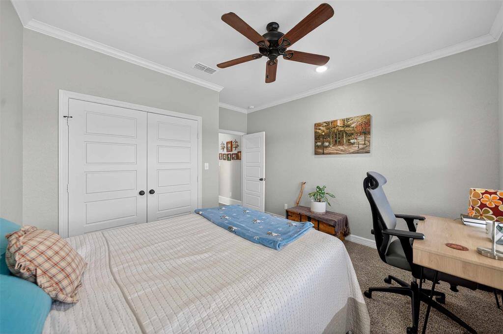 15802 County Road 472, Tyler, TX 75706