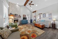 15802 County Road 472, Tyler, TX 75706