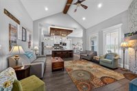 15802 County Road 472, Tyler, TX 75706