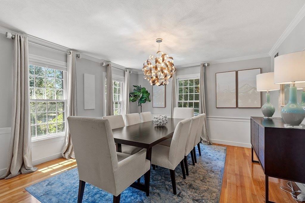 21 Valleyfield St, Lexington, MA 02421