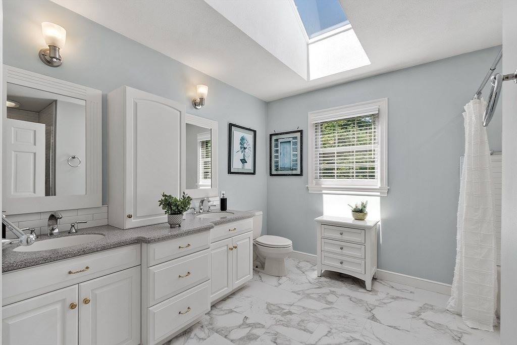 21 Valleyfield St, Lexington, MA 02421